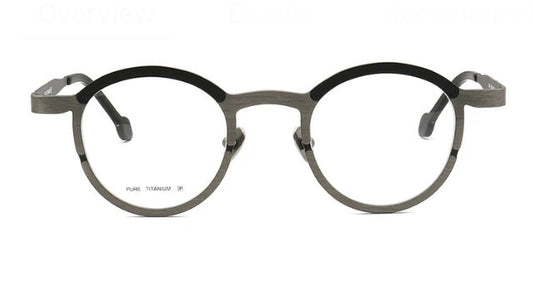 7747