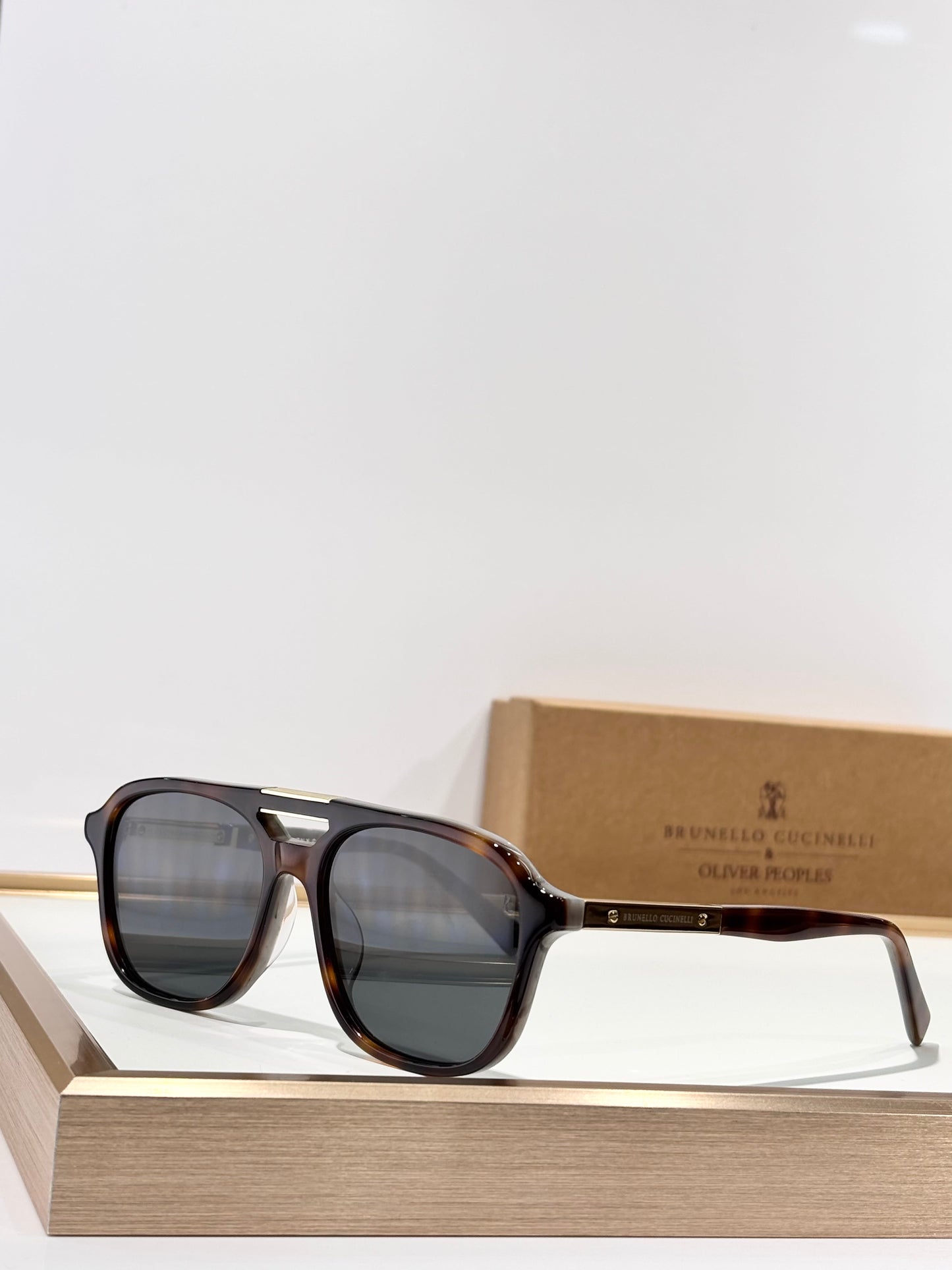 Oliver Peoples sun 2025