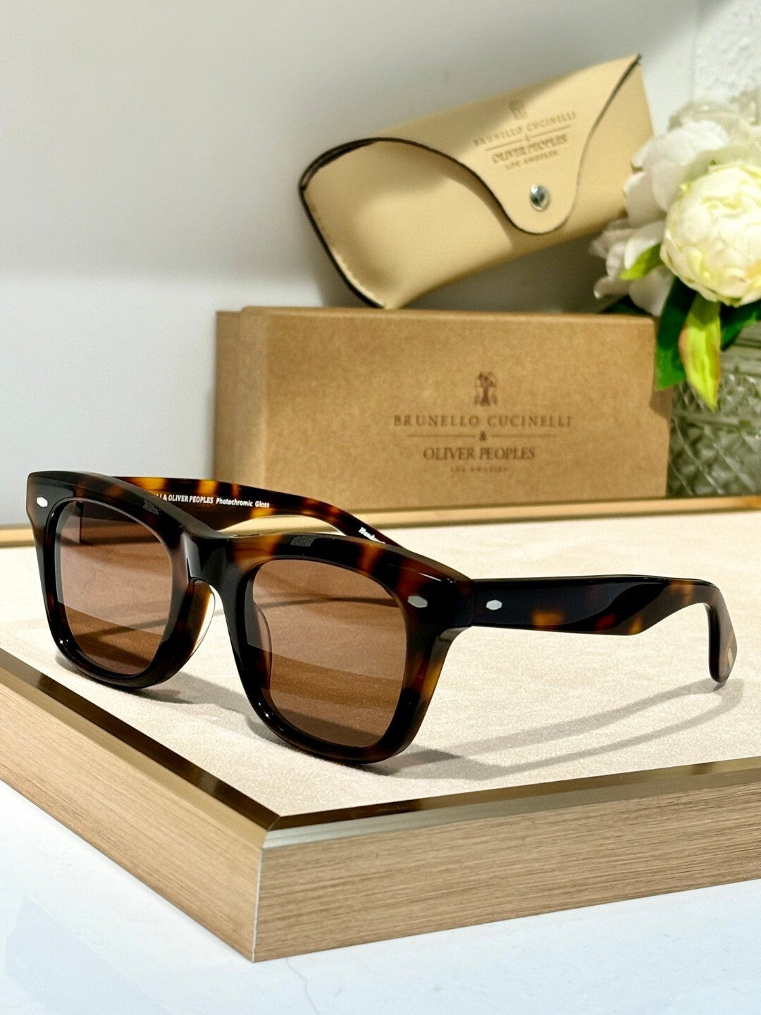 Oliver Peoples sun 2025