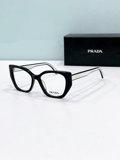 Prada  2025