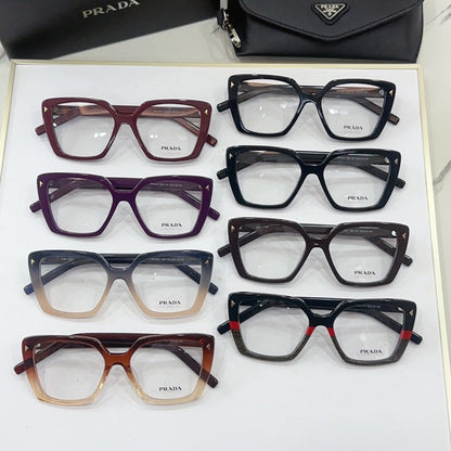 Prada  2025