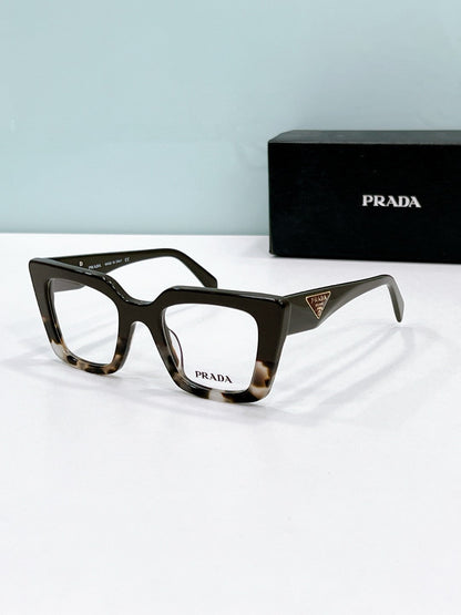 Prada  2025