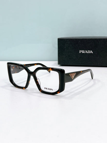 Prada  2025