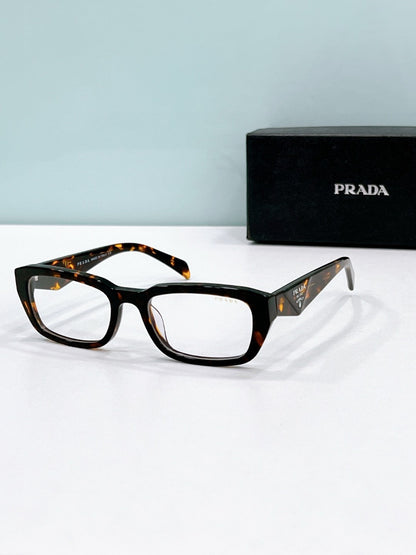 Prada  2025