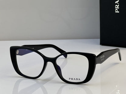 Prada  2025