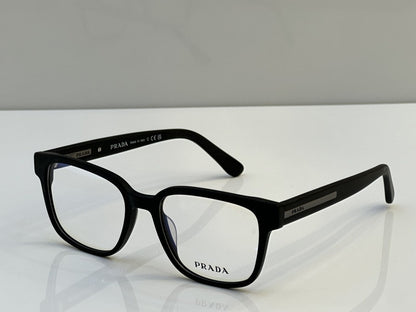 Prada  2025