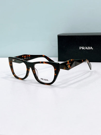 Prada  2025