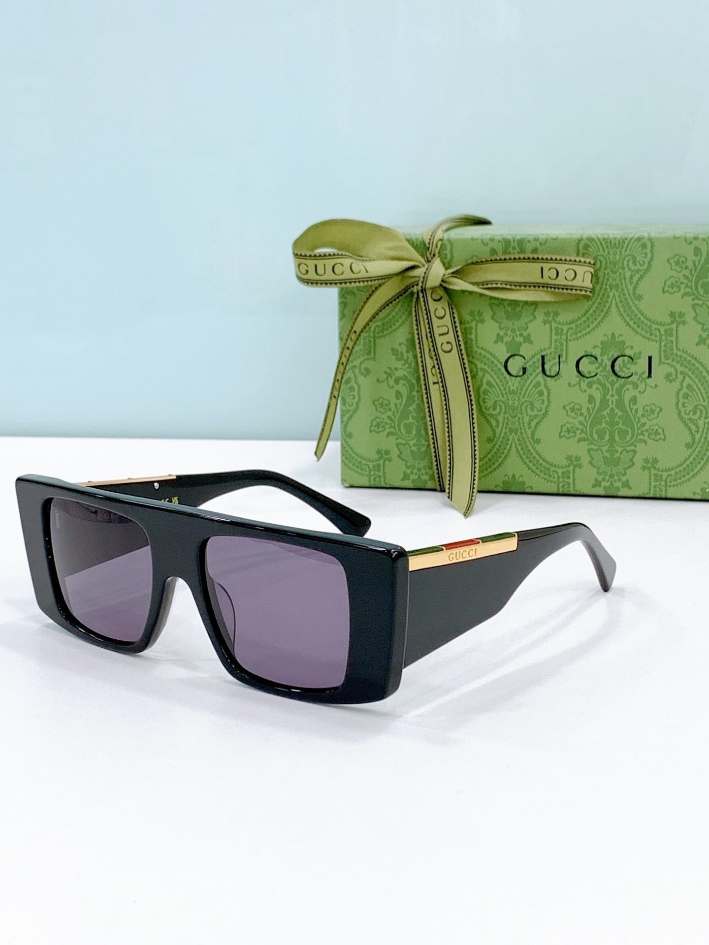 Gucci sun 2025