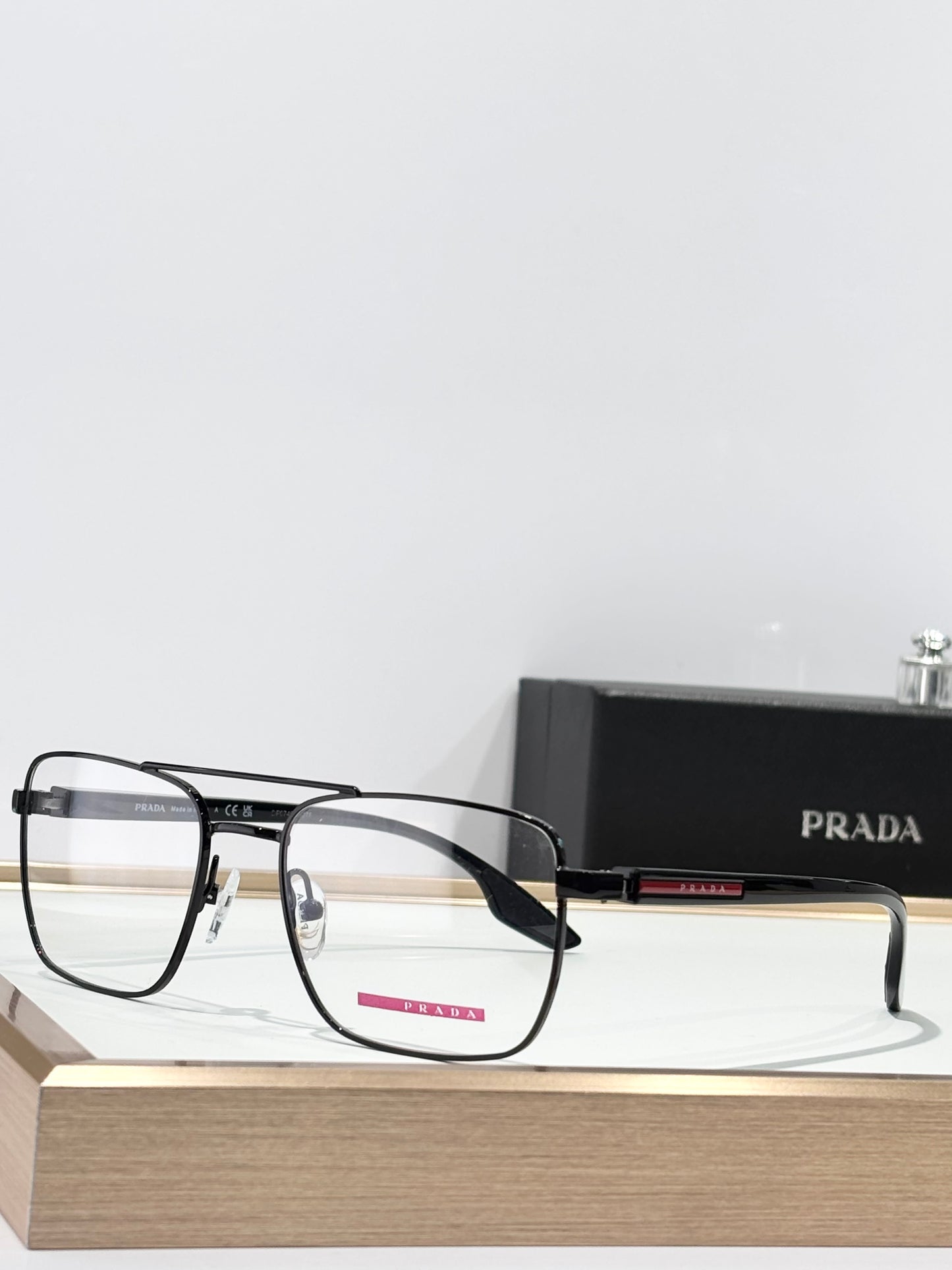 Prada 2-2026