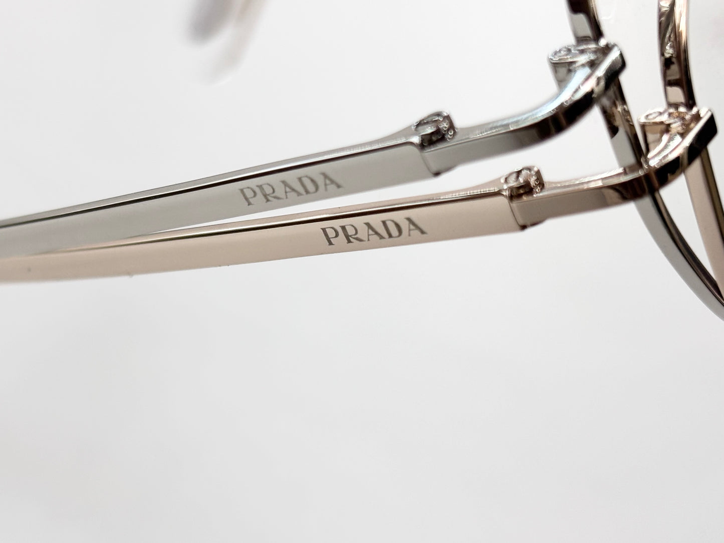 Prada 2-2026