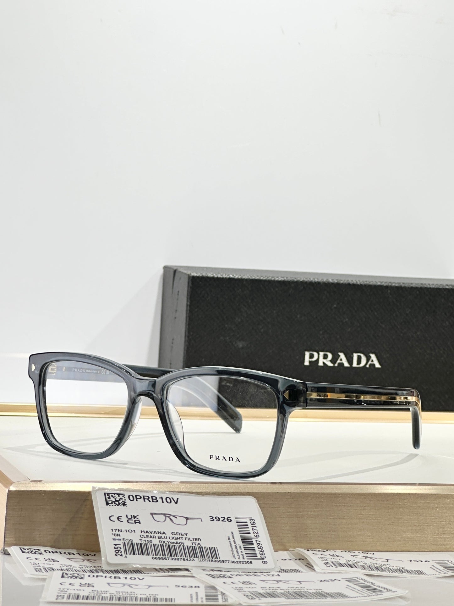 Prada 2-2026