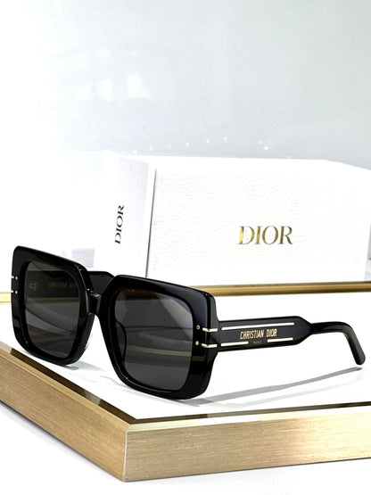 Dior 7-25