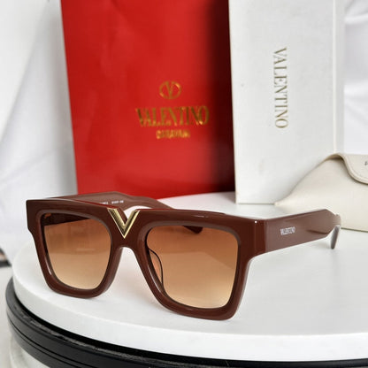 Valentino 7-25