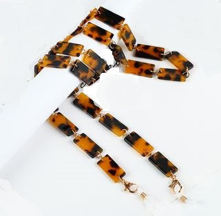 X-YCMKA21003 - Solid acetate block eyeglass chain.